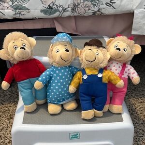 Berenstain Bear Plush Bear Family Set